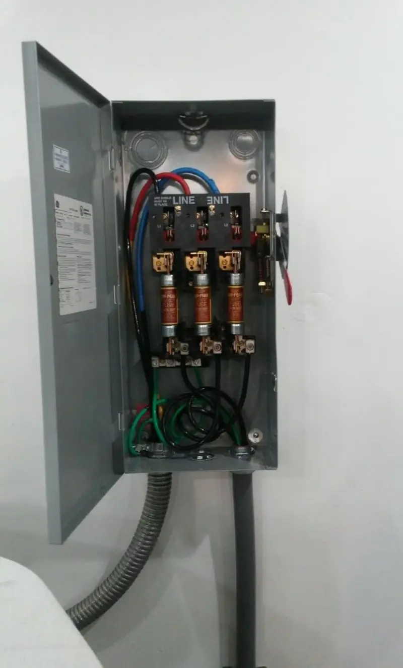 Three-phase disconnect switch installed for Smoke Detector Installation in Bradley Beach